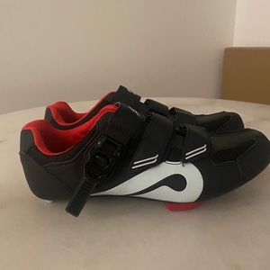 NEVER WORN peloton shoes